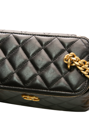 Pillow Crush Vanity on Chain