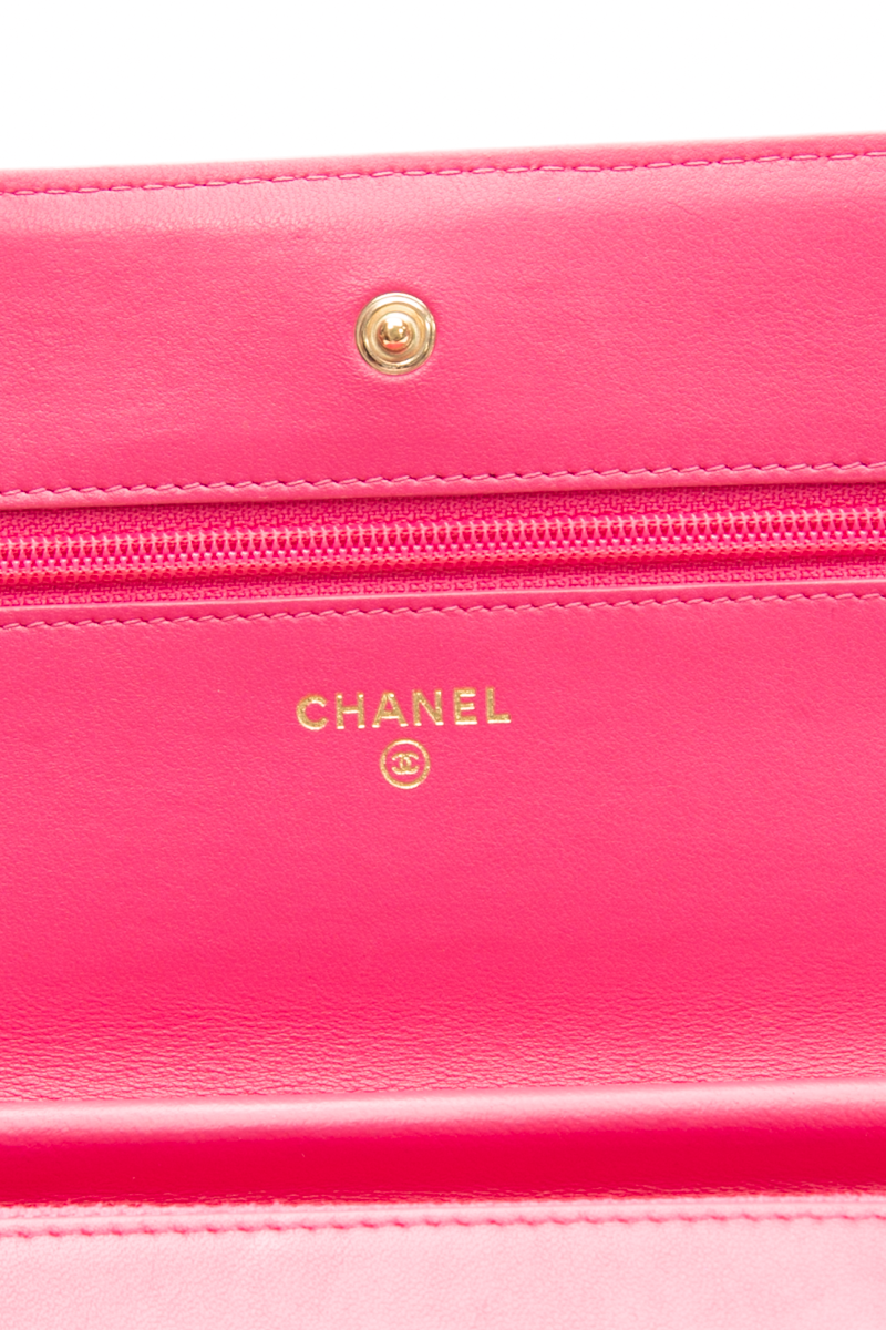 Chevron Wallet on Chain