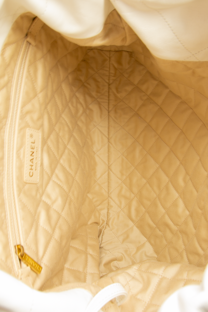 Chanel 22 Hobo Bag