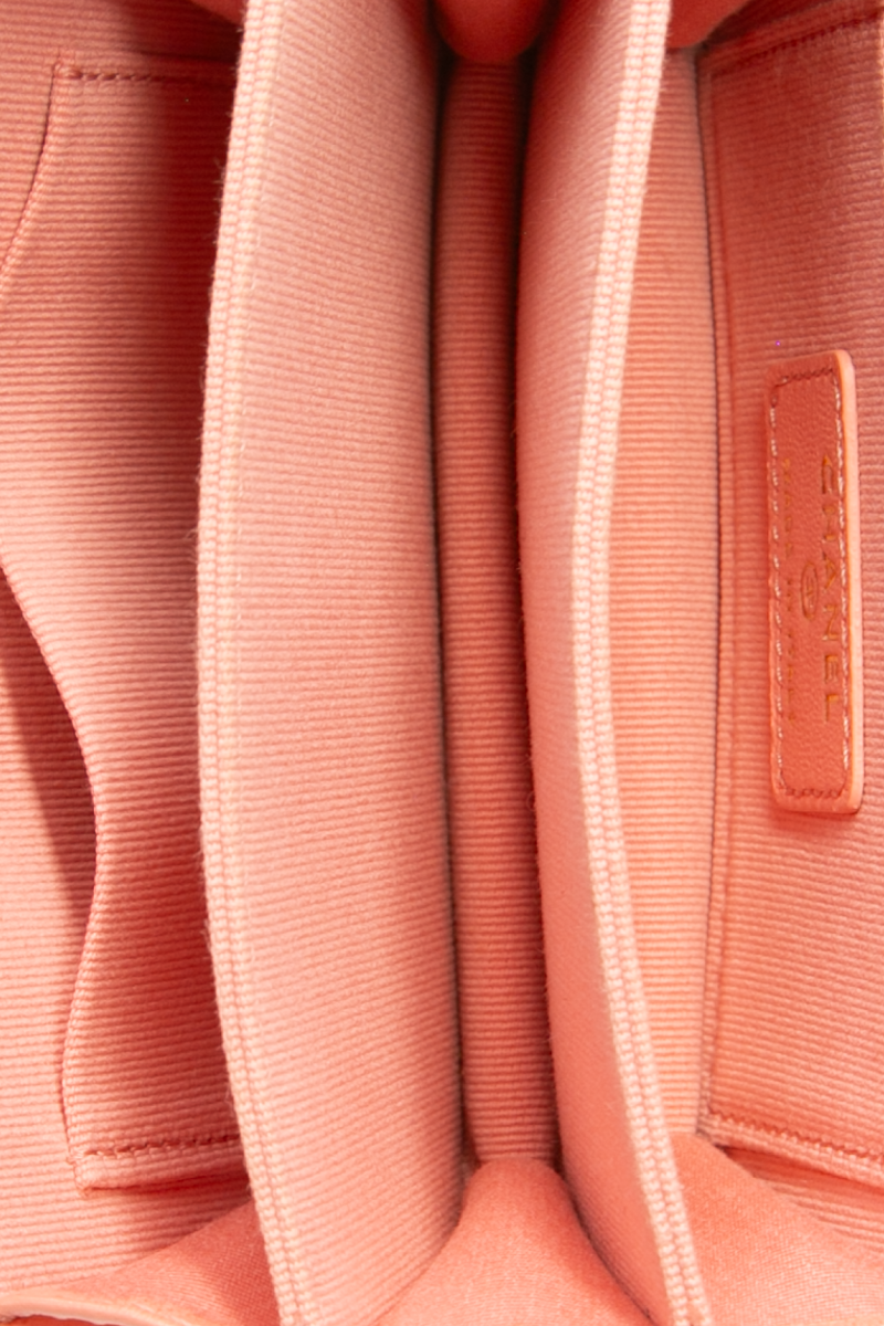 Mini Charming Handle Flap Clutch Bag