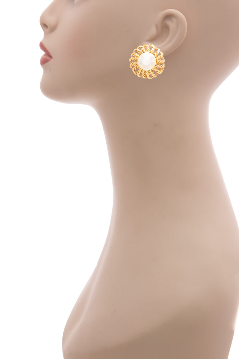 Vintage Rope Pearl Clip On Earrings