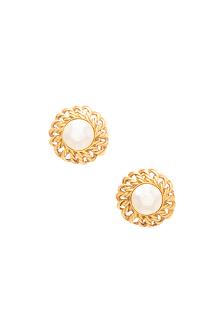 Chanel-Vintage-Rope-Pearl-Clip-On- Earrings-297325