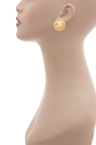 Chanel-CC-Medallion-Clip-On-Earrings-300056