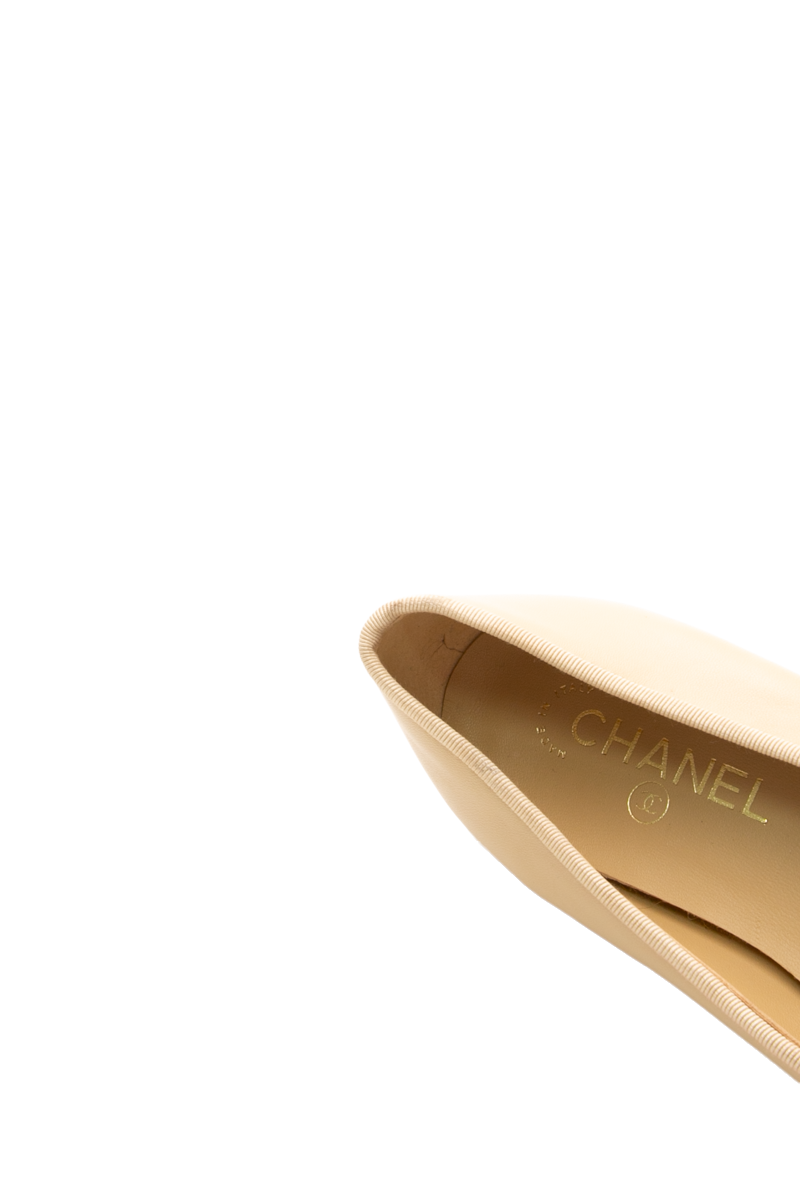 Cap Toe Ballet Flats - Size 40