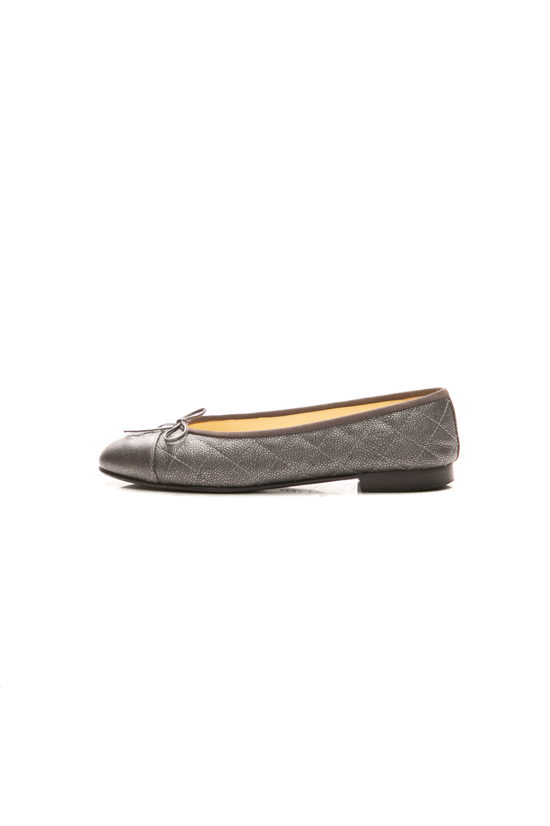 298237-chanel-CC-Cap-Toe-Ballet-Flats