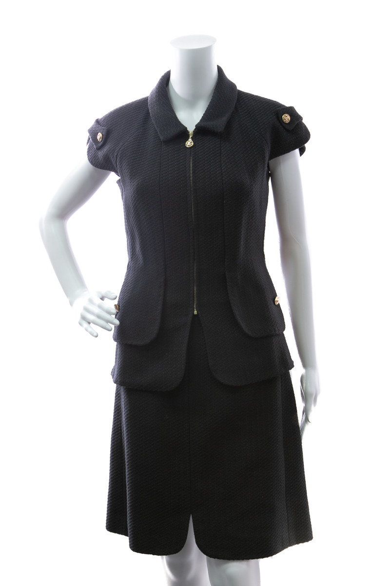 Zip Short Sleeve Jacket - Size 38