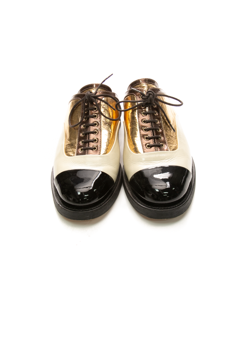 Chanel-Lace-Up-Oxford-Slip-On-Mules- Size-39-296441