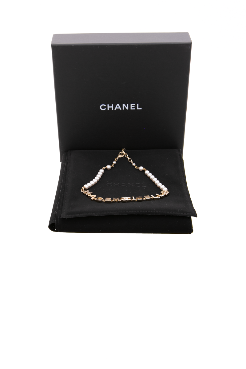 Mademoiselle CC choker