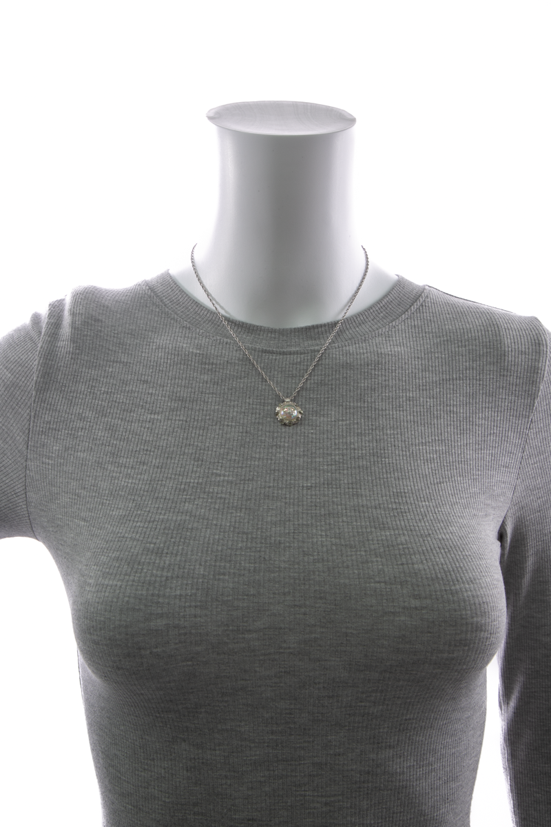 Chanel-CC-Pendent-Necklace-293675