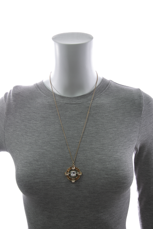 Crystal Pendent Necklace