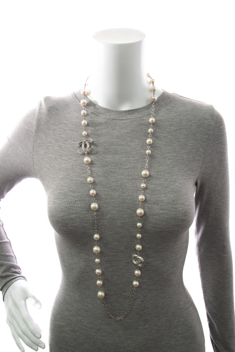 Crystal CC Pearl Long Necklace