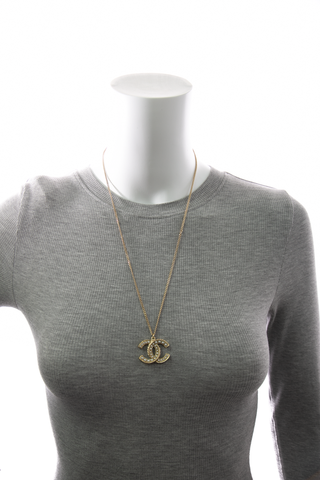 Chanel-CC-Pendant-Necklace-296600