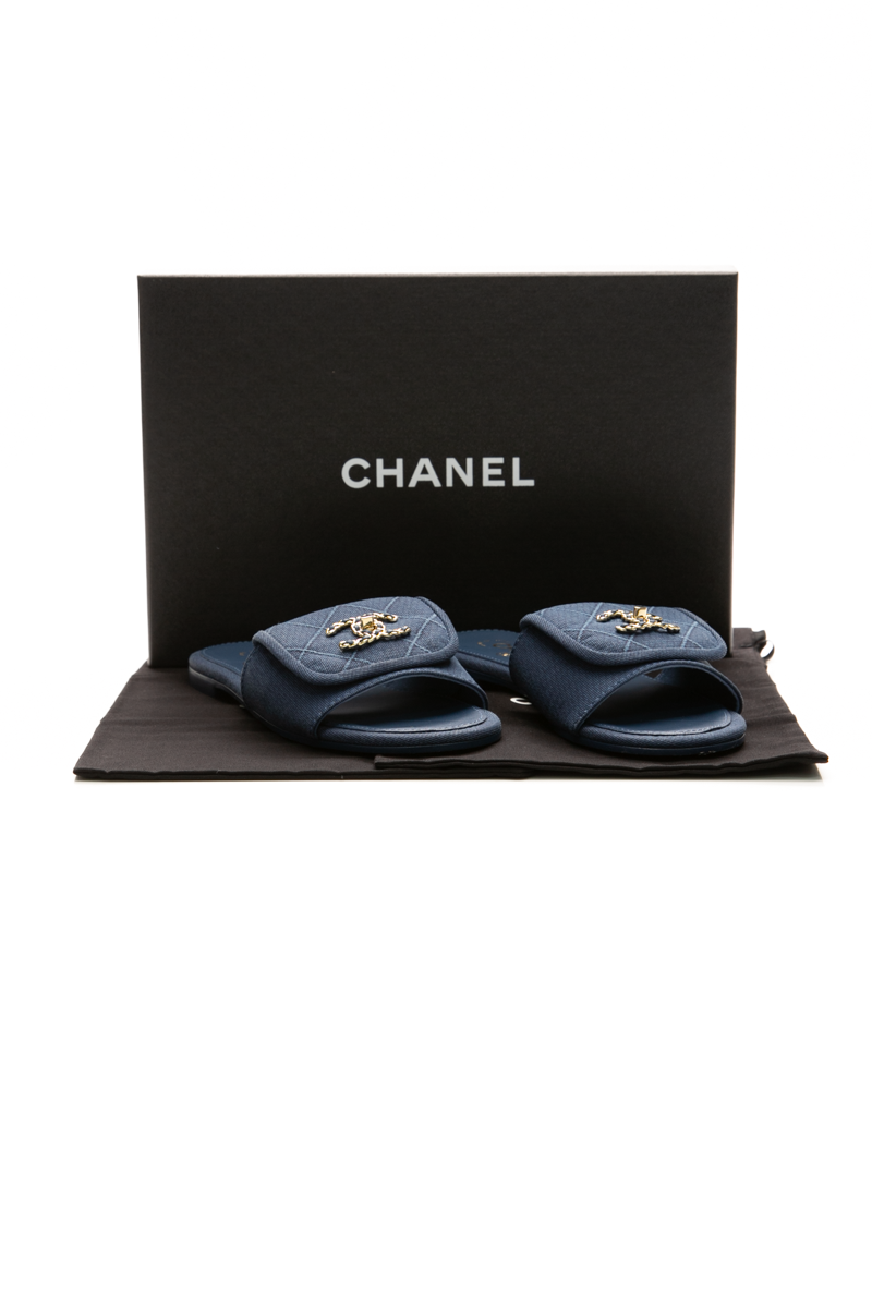 Turnlock Mules - Size 38