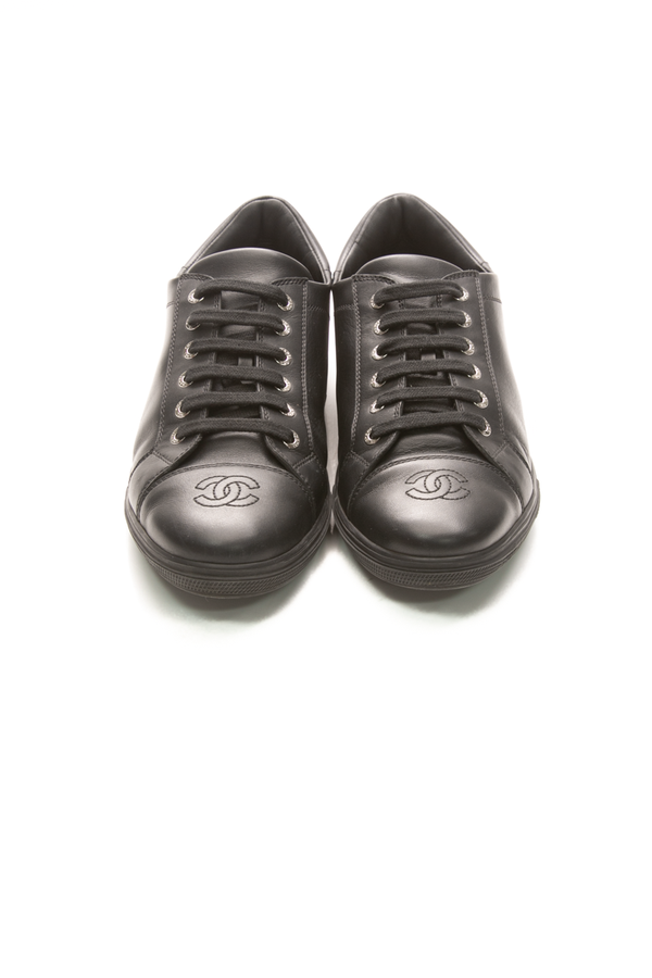 CHANEL ユニフォーム Chanel Uniform Sneakers - Size 38 - Couture USA