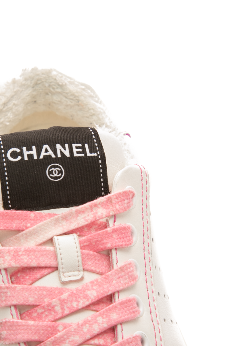 Low Top Sneakers - Size 37