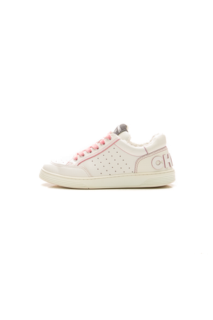 298898-chanel-low-top-sneakers