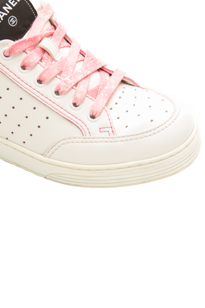 Low Top Sneakers - Size 37