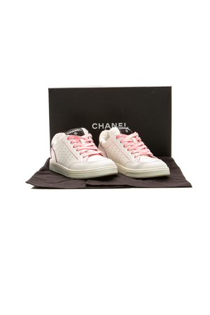 Low Top Sneakers - Size 37