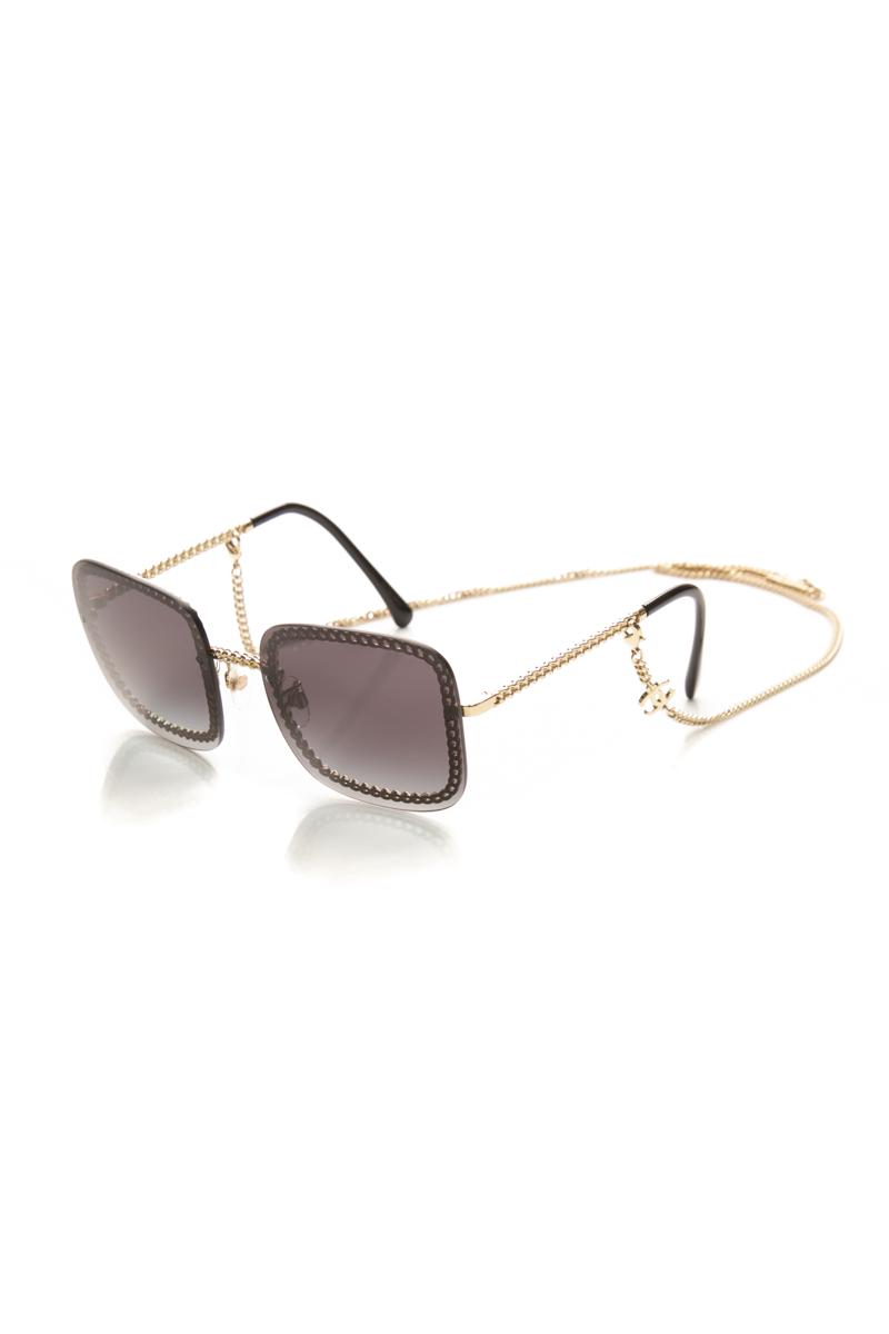 Square Chain Around Rimless Sunglasses