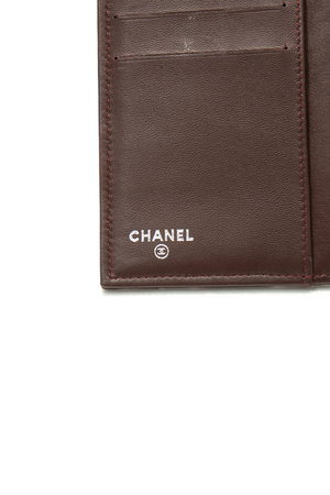 Classic L Flap Wallet