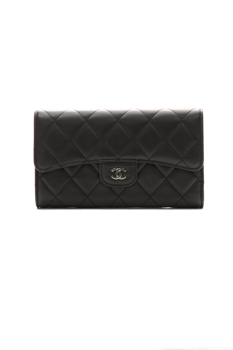 chanel-classic-long-flap-wallet-296560