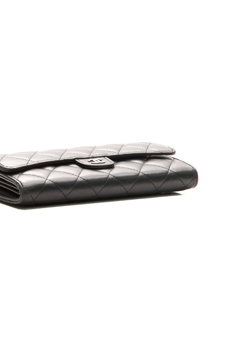 Classic Flap Long Wallet