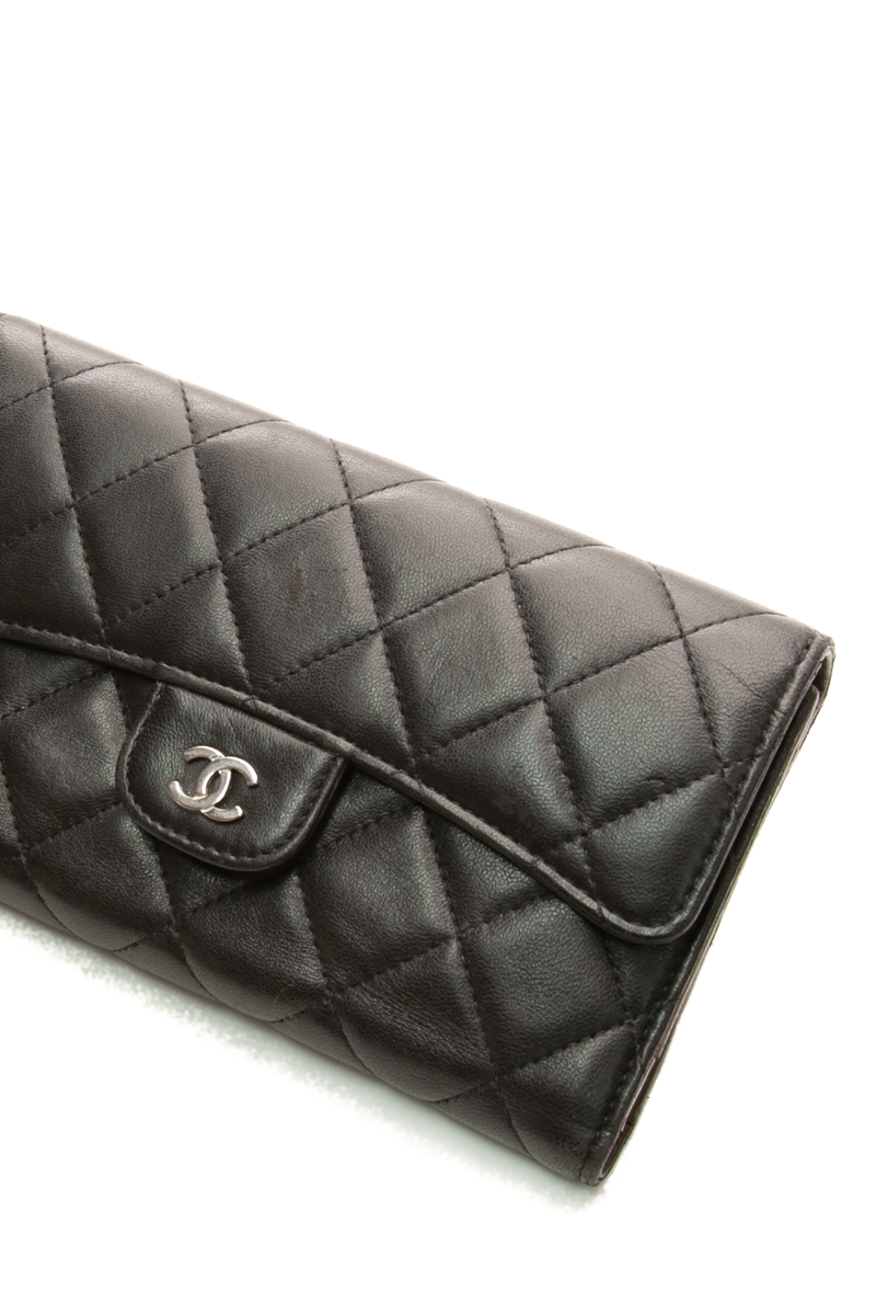 Classic Flap Long Wallet