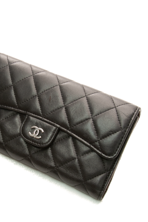 Classic Flap Long Wallet