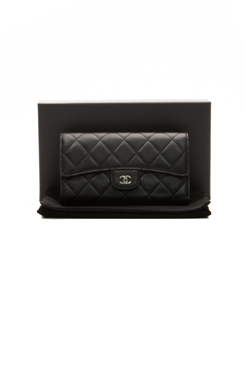 Classic Flap Long Wallet