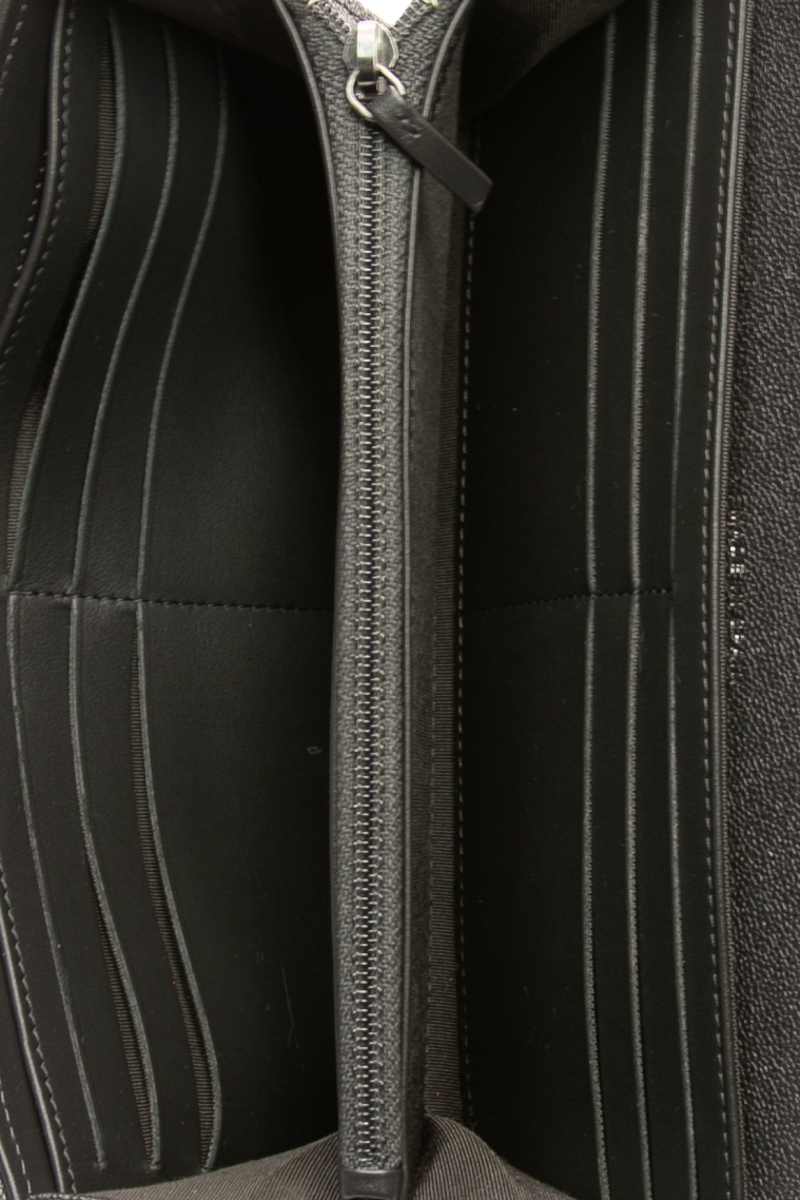 L Gusset Flap Wallet