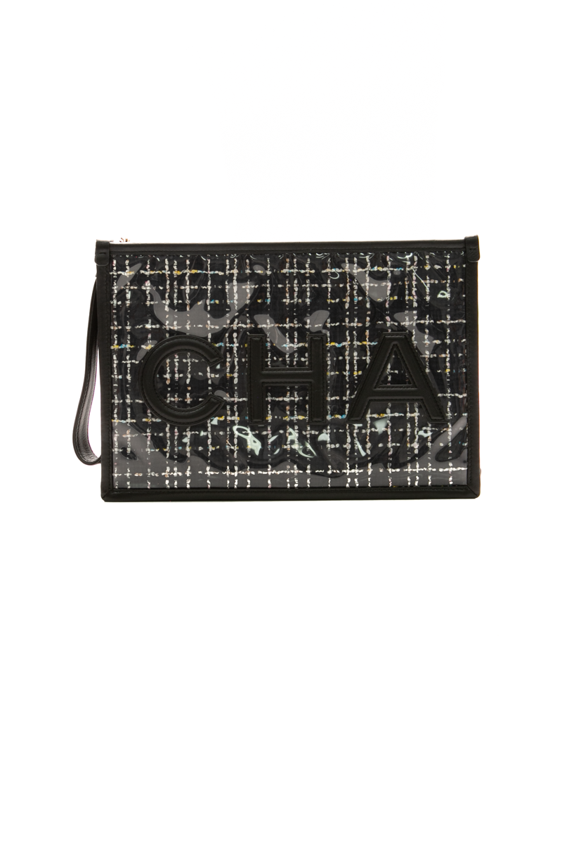 Chanel-Logo-Tweed-Clutch-298937