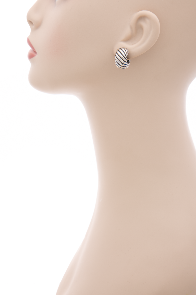 David-Yurman-Cable-Huggie-Earrings-294045