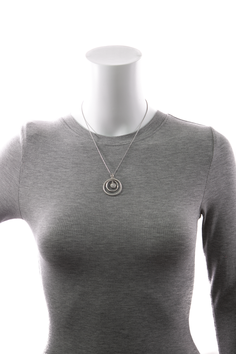 David-Yurman-Mobile-Circle-Pendant- Necklace-297979
