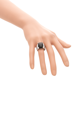 David-Yurman-Onyx-Wheaton-Ring-Size-6-299572