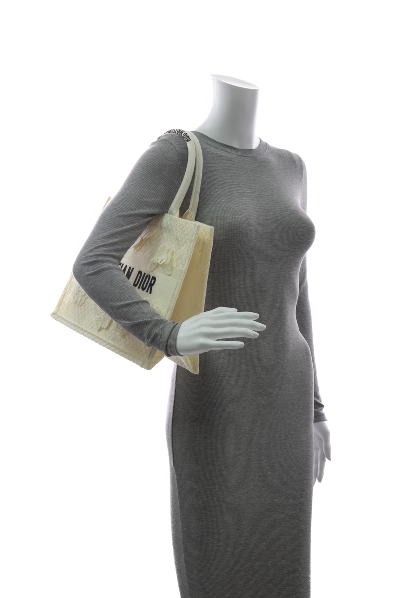 Christian-Dior-Butterfly-Medium-Dior- Book-Tote-294307