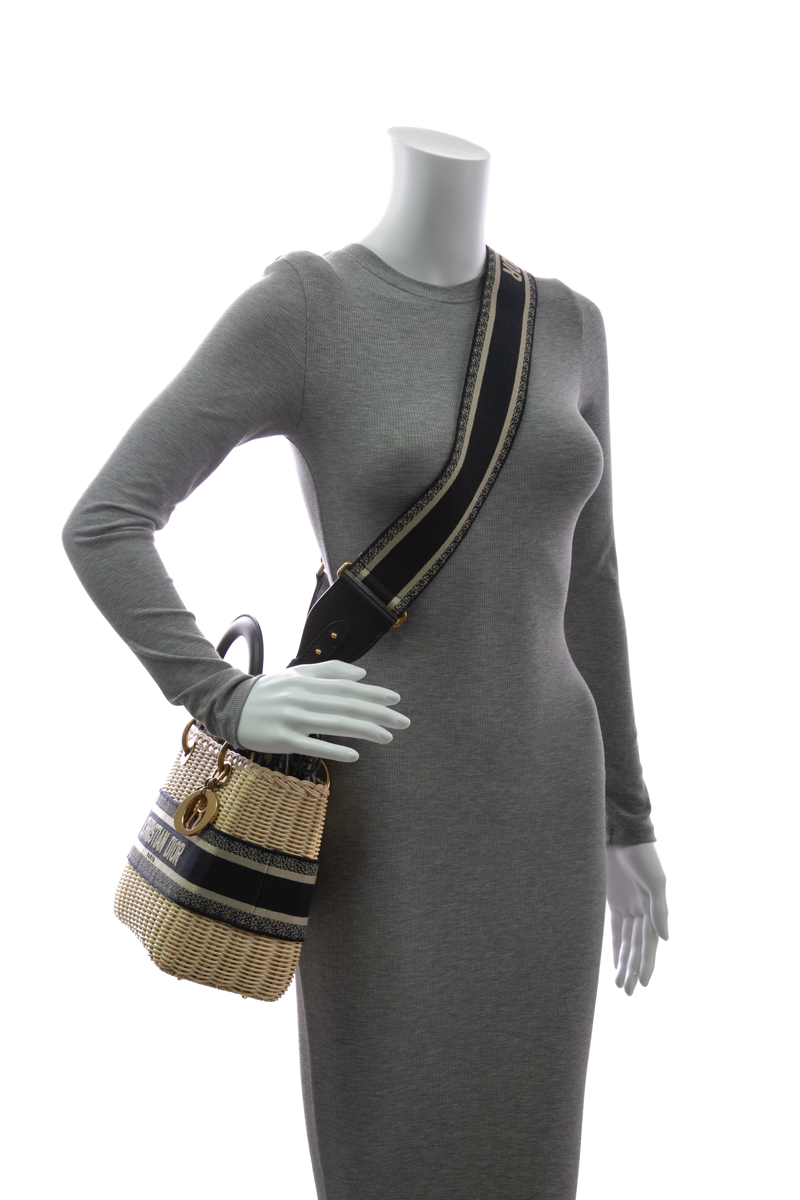 Christian-Dior-Lady-Dior-Medium-Bag-294904