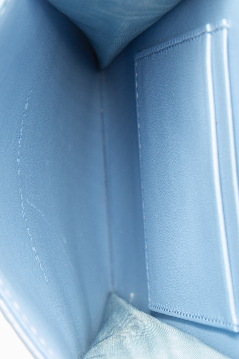 Caro Phone Holder with Chain