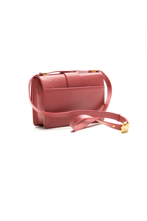 30 Montaigne Flap Bag