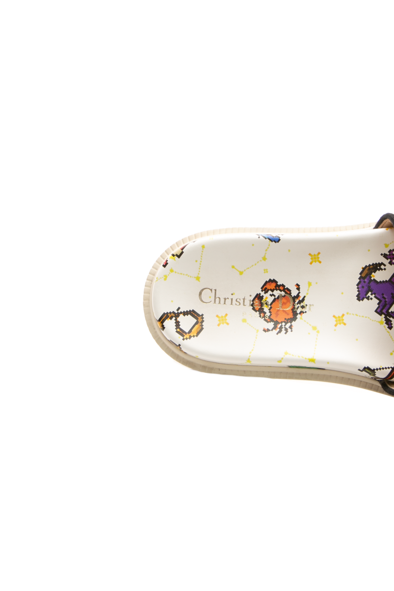 Pixel Zodiac Dway Sandals - Size 37