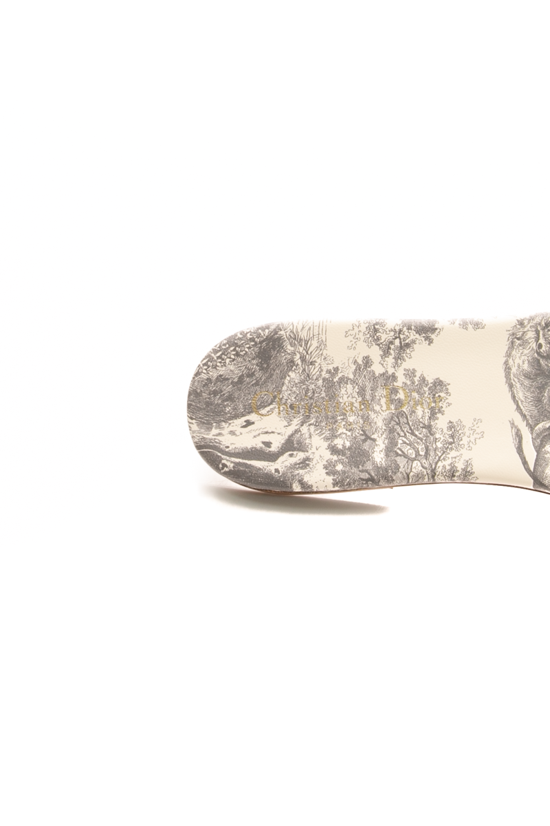 Dway Slide Sandals - Size 39