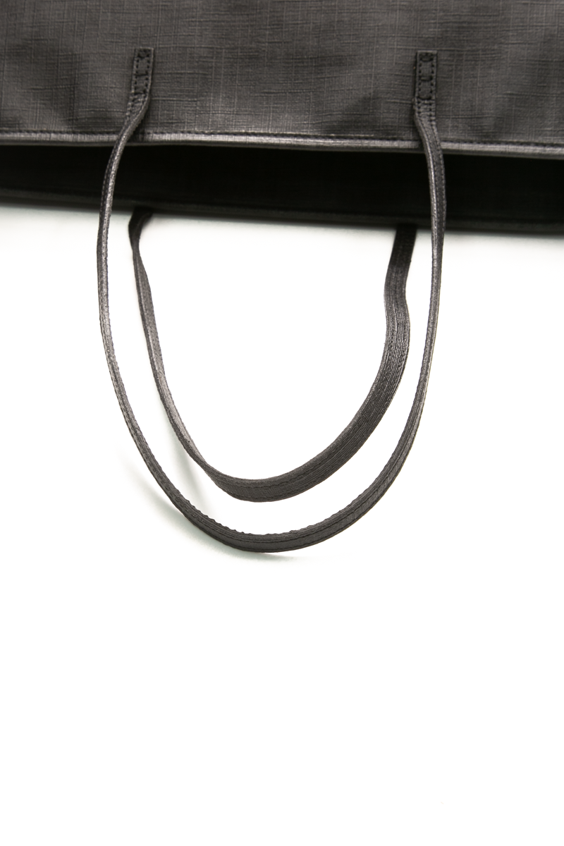 Roll Medium Tote Bag