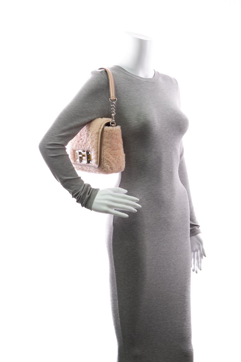 3Baguette Bag
