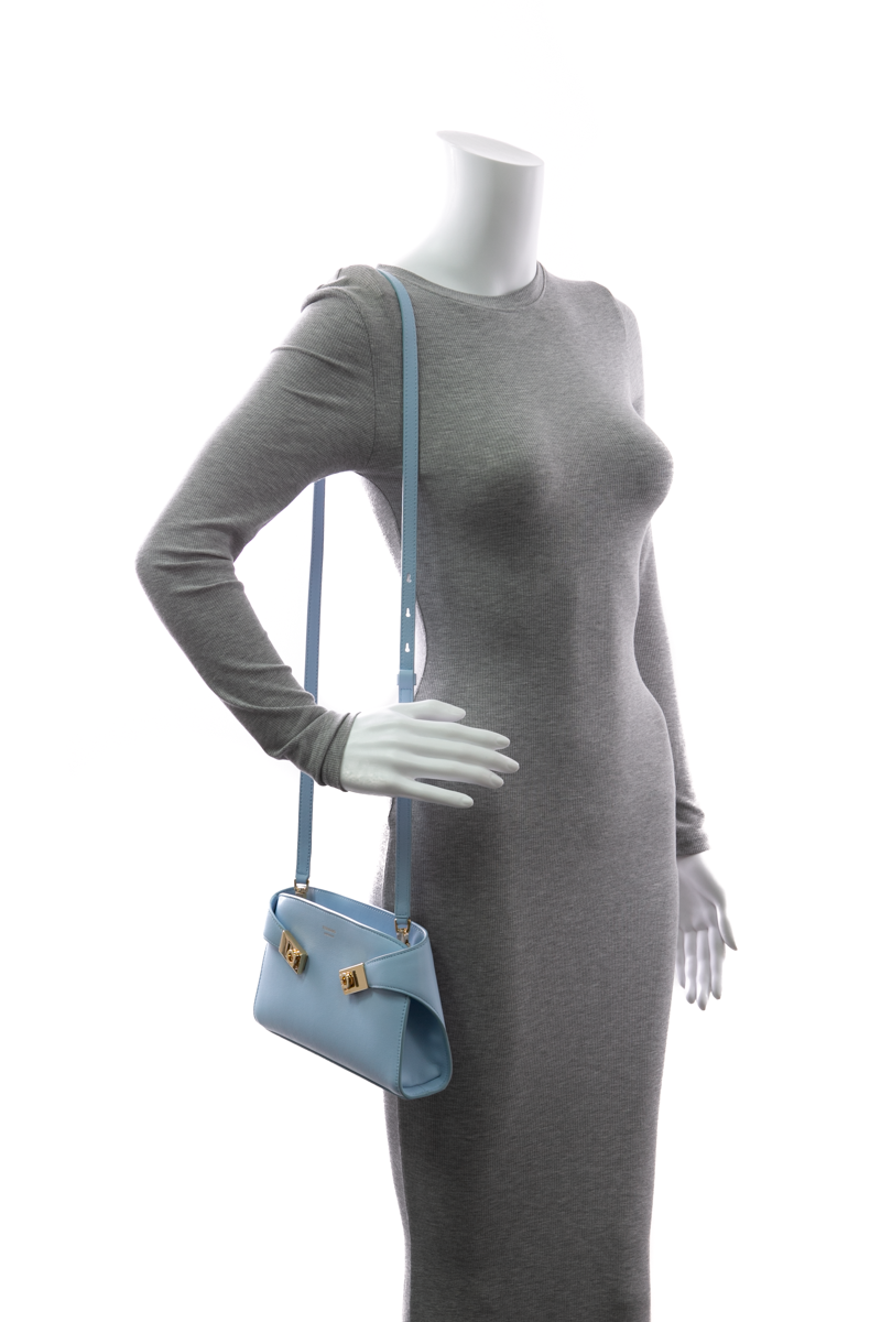 Hug Mini Bag