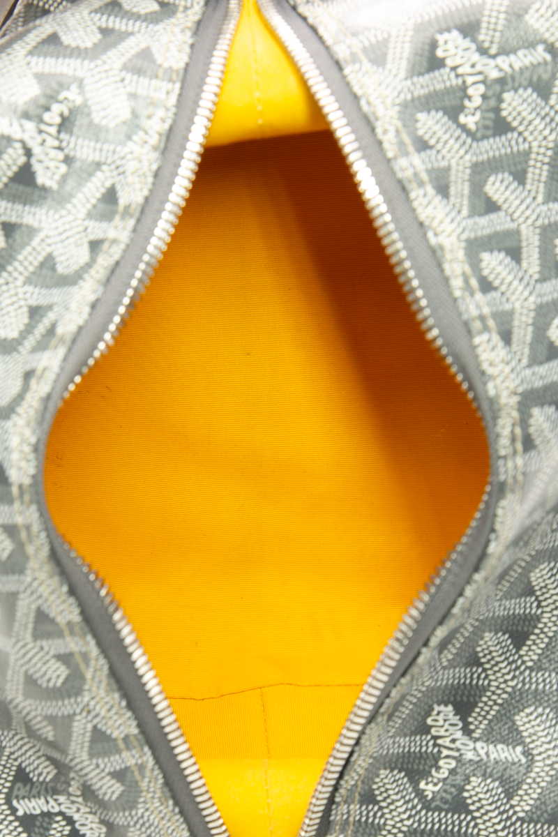 Bowling 25 Toiletry Bag