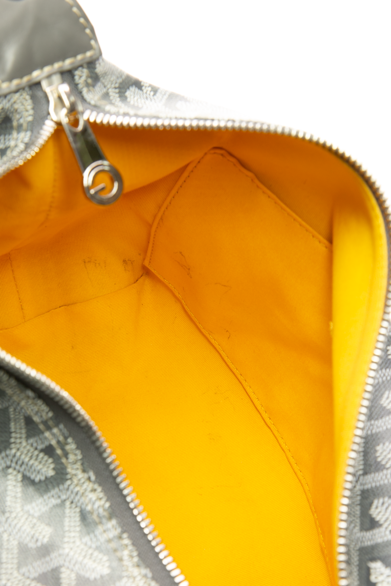 Bowling 25 Toiletry Bag