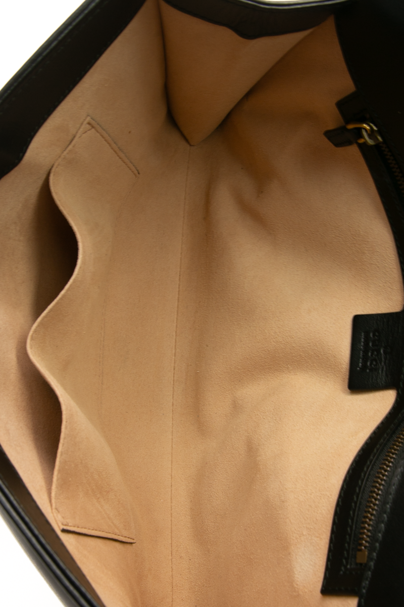 GG Marmont Flap Clutch