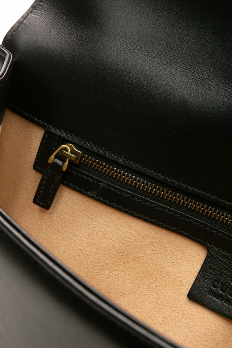 GG Marmont Flap Clutch