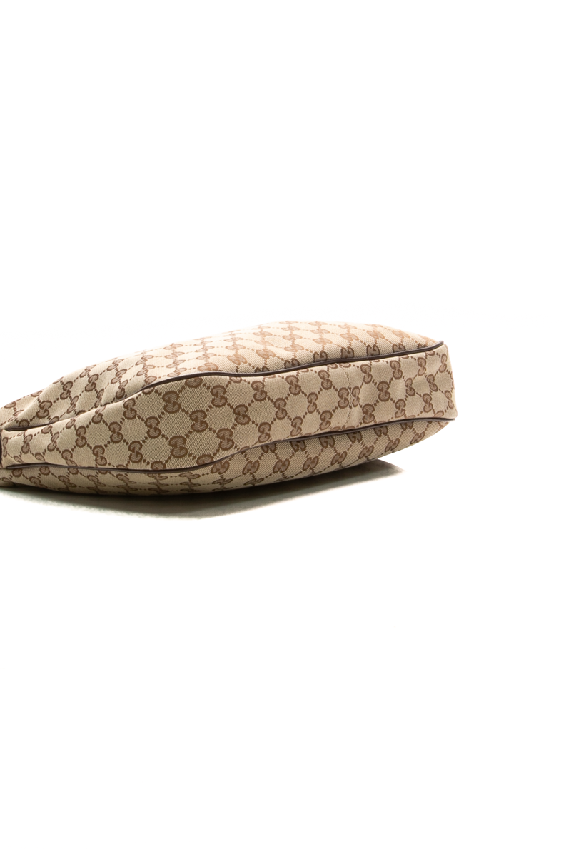 Charmy Shoulder Bag