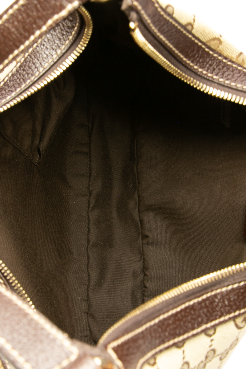 Charmy Shoulder Bag
