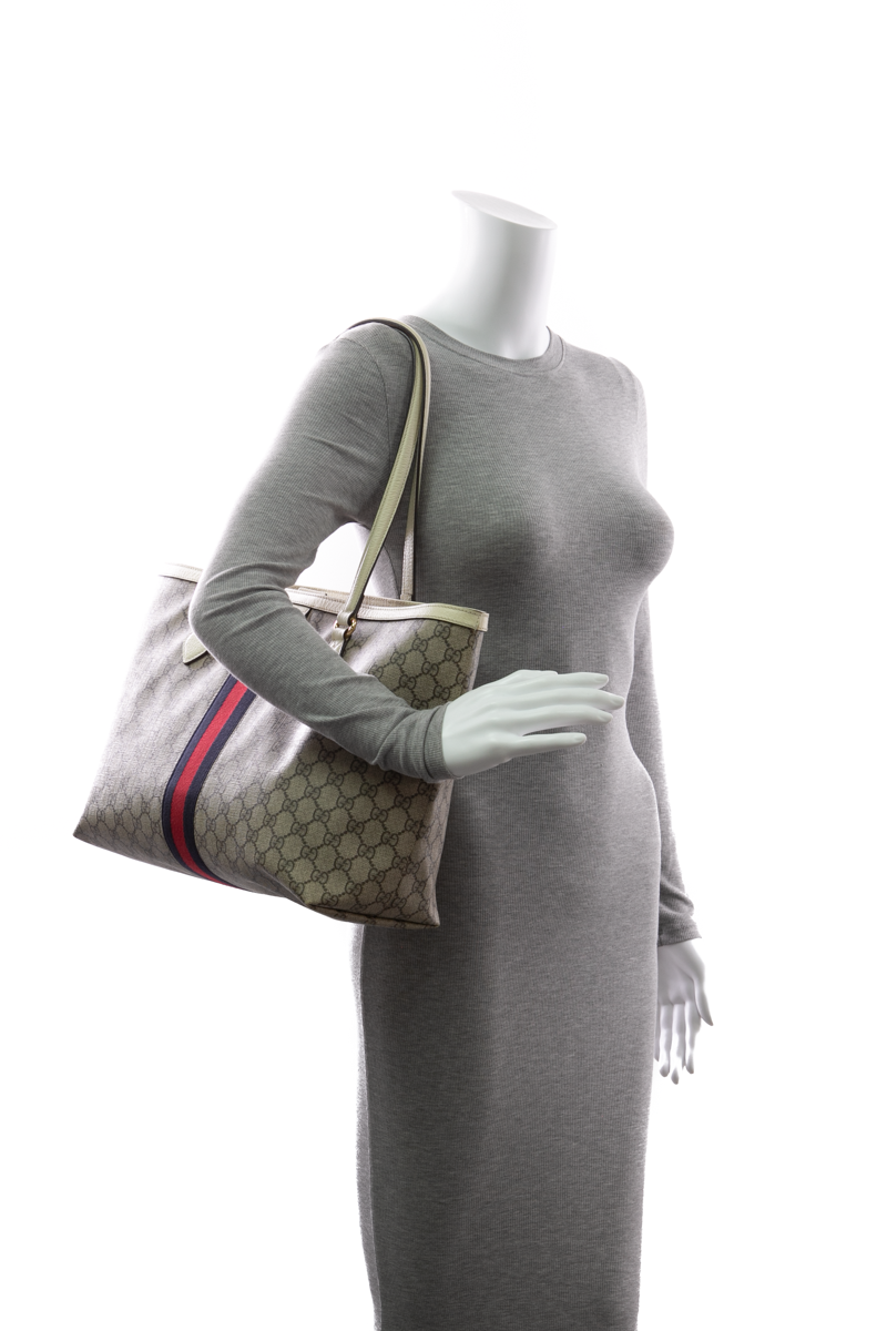 299500-gucci-Ophidia-Large-Tote-Bag